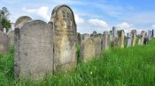 Židovský hřbitov Holešov (UR)